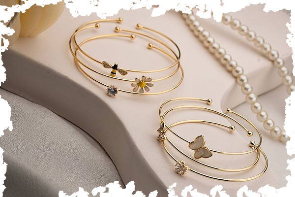 خرید زیورالات دانشجویی