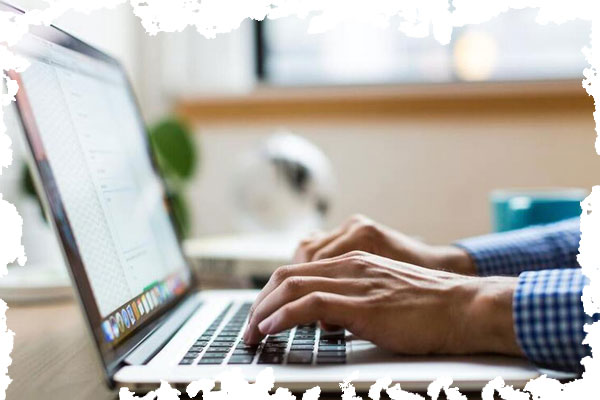 تدریس یکی از شغل های مناسب برای دانشجویان