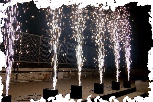 آتیش بازی افتتاحیه