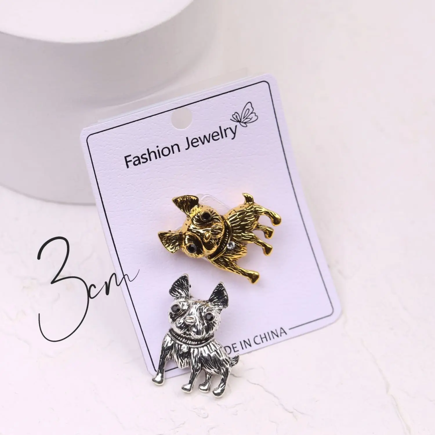 سنجاق سینه مدل سگ