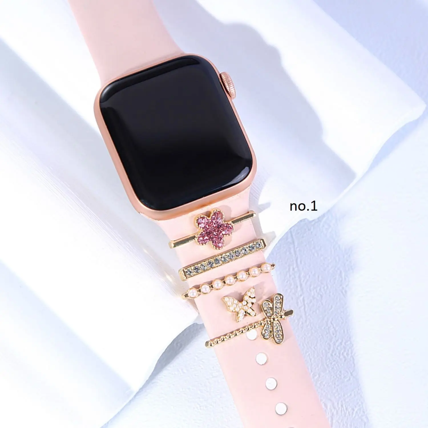 اکسسوری ساعت زنانه نگین دار فانتزی