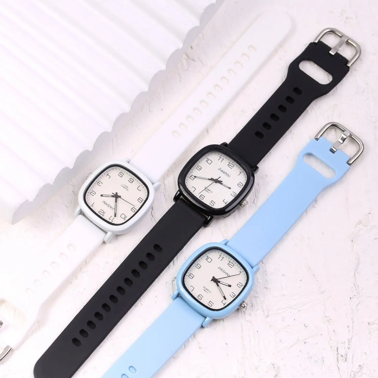 ساعت مچی بند سیلیکونی مربع