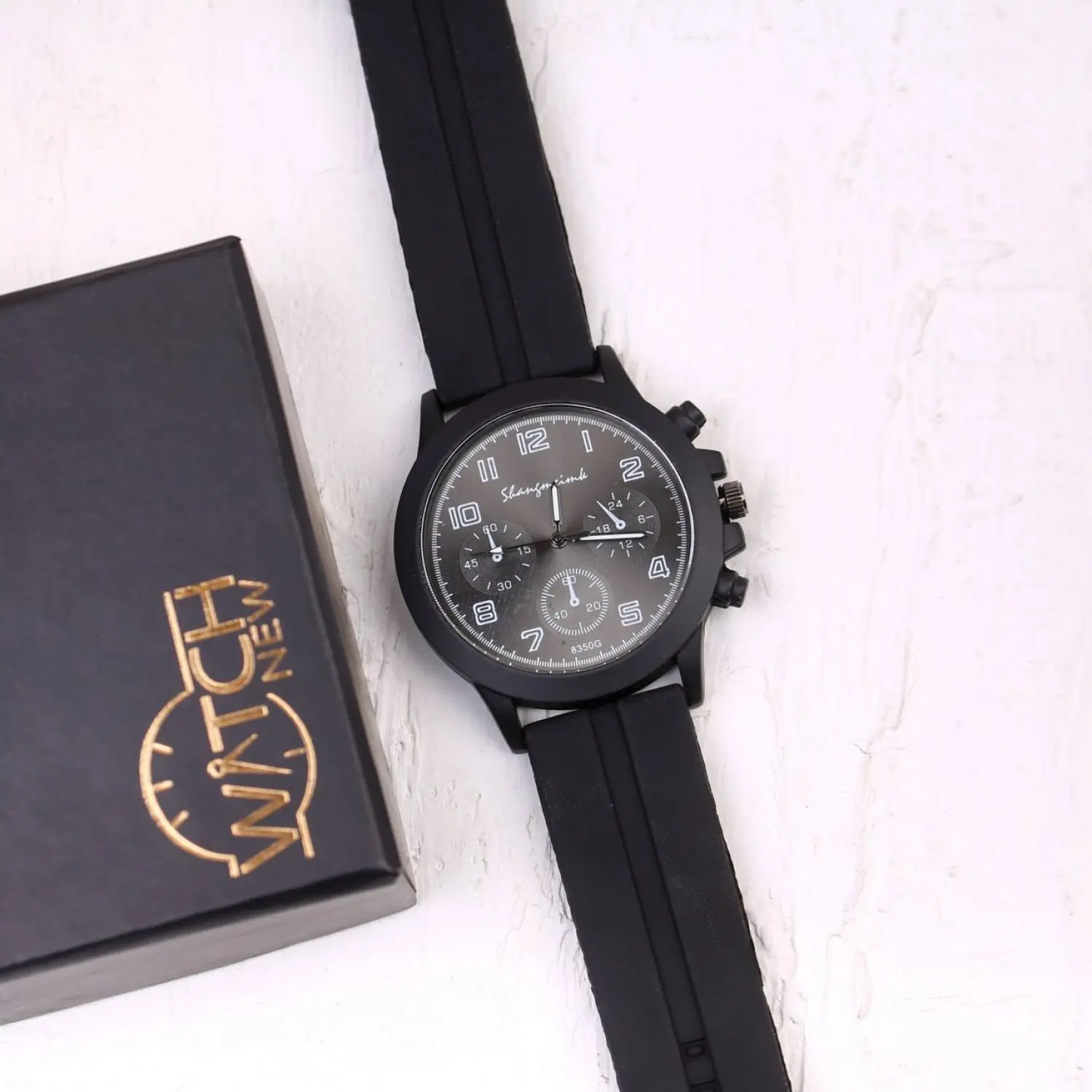 ساعت مچی مردانه مدل بند خط دار