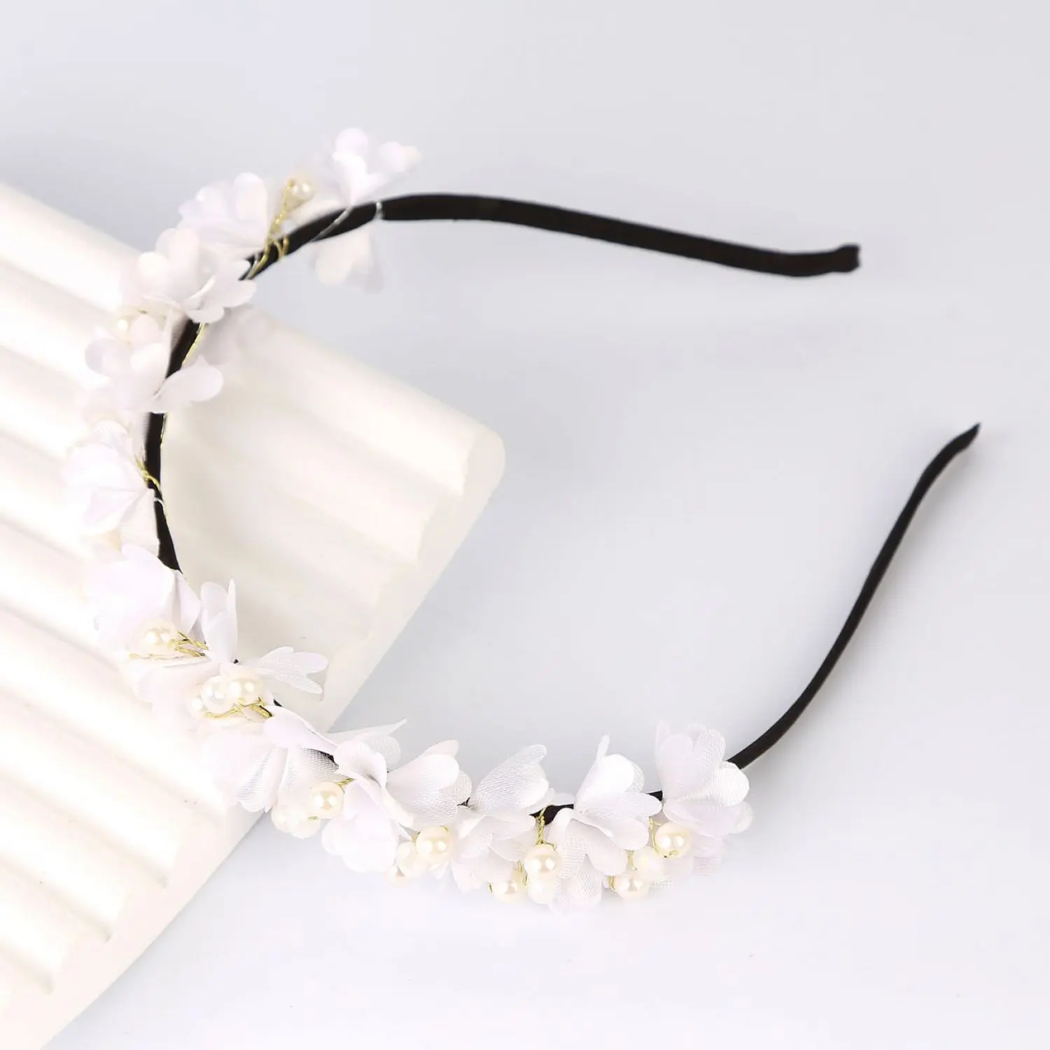 تل شکوفه ریز