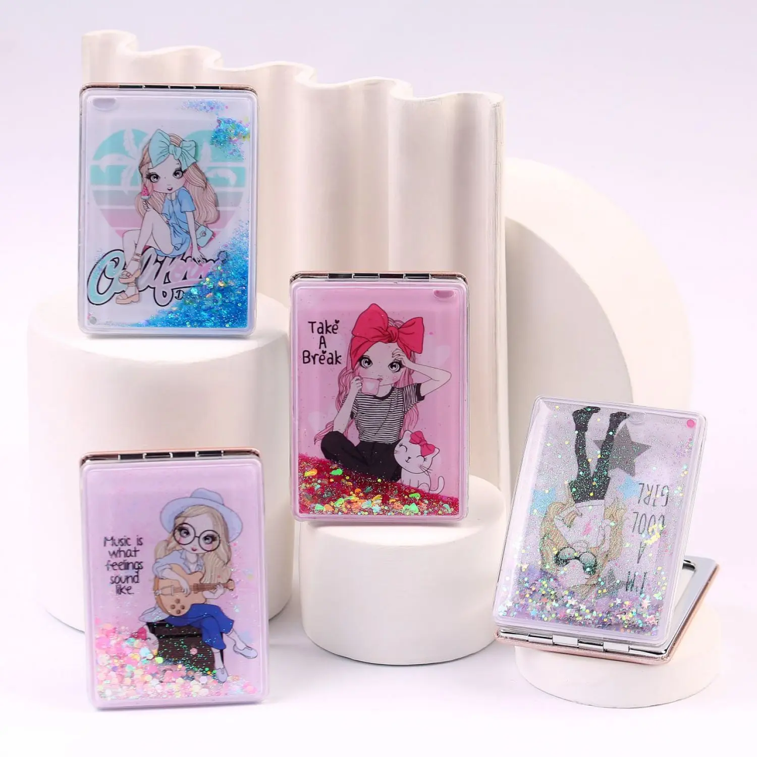 آینه جیبی مدل اکواریومی طرح دختر