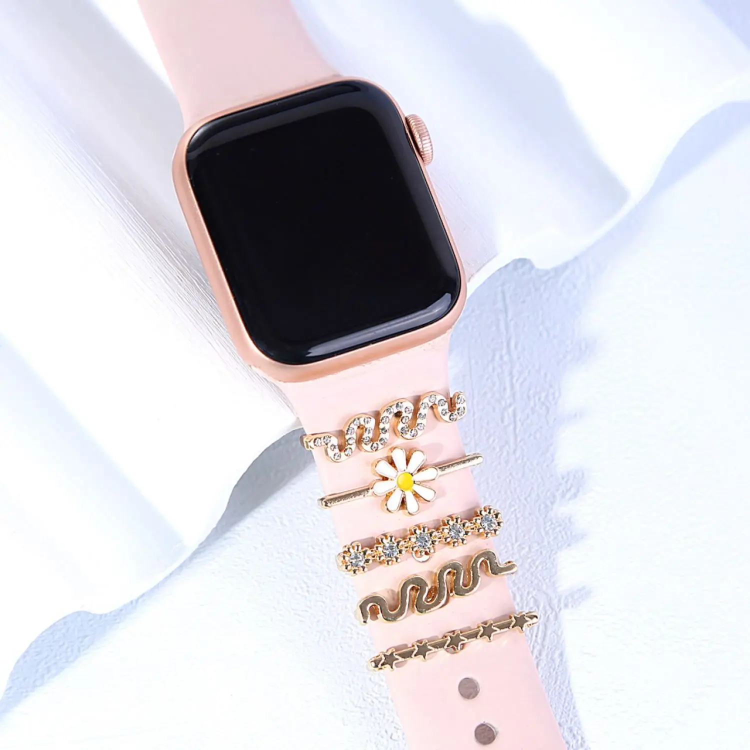 اکسسوری ساعت زنانه نگین دار فانتزی