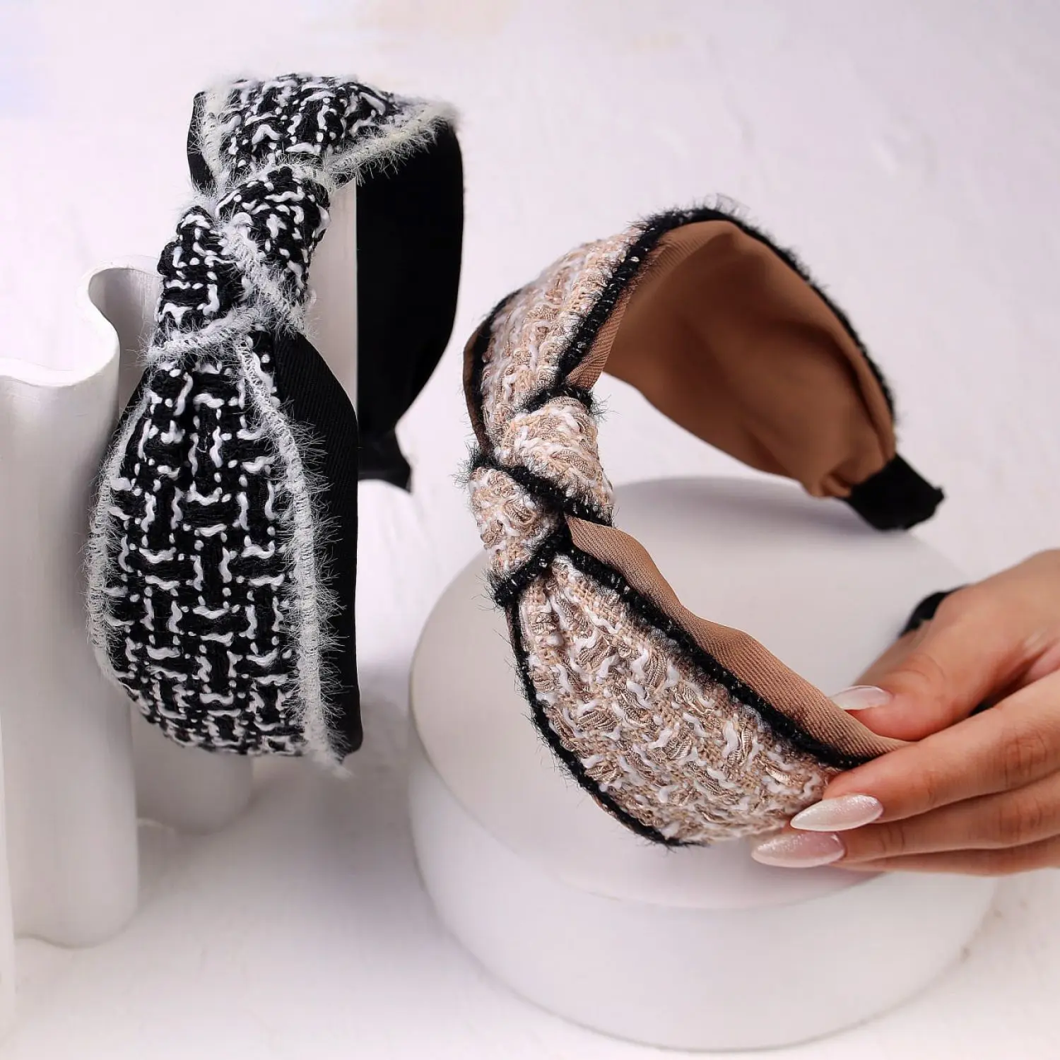 تل مجلسی پارچه ای پشمی