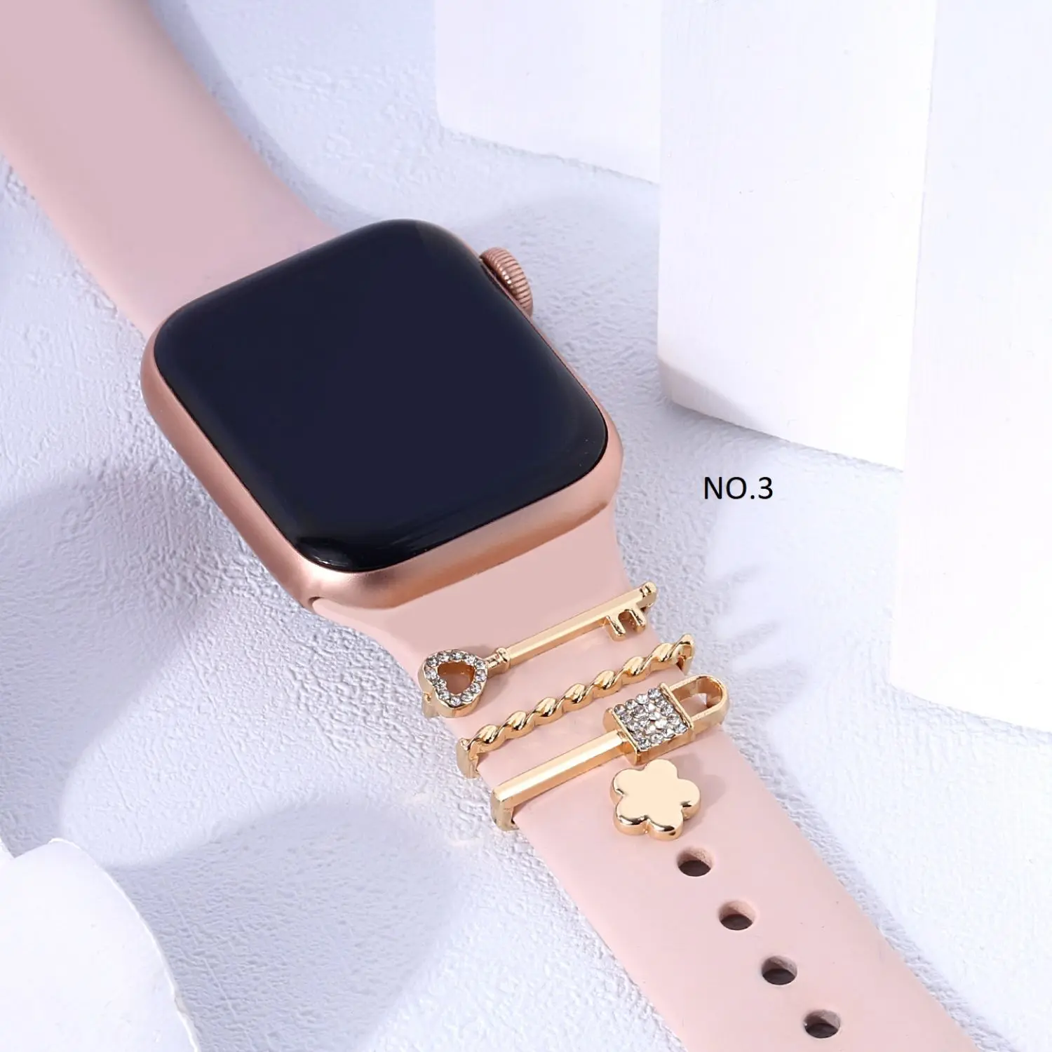 اکسسوری ساعت زنانه نگین دار چند مدل