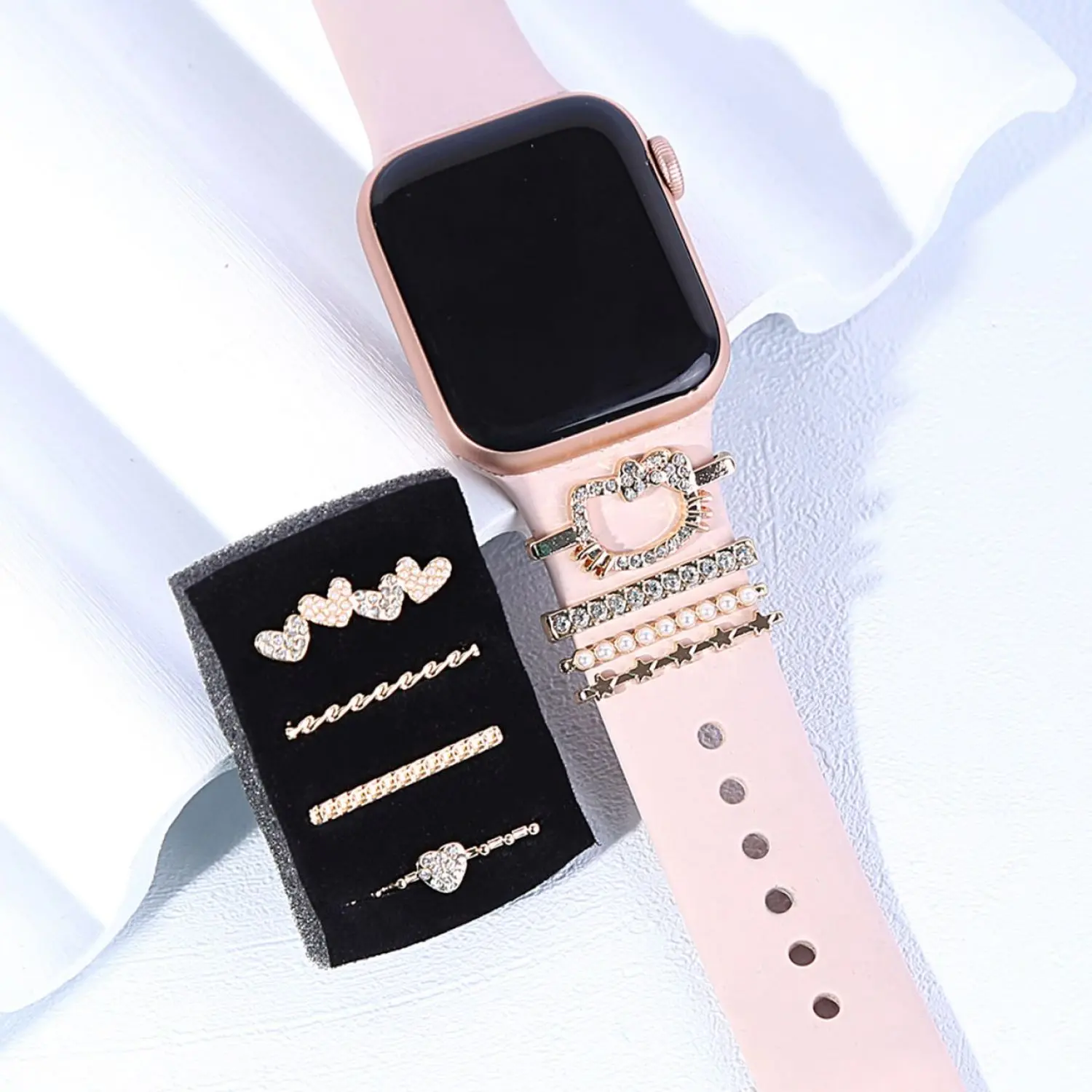 اکسسوری ساعت زنانه نگین دار چند مدل